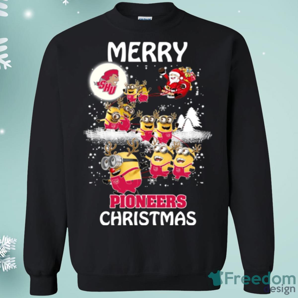 Sacred Heart Pioneers Minion Santa Claus With Sleigh Christmas Sweatshirt Product Photo 1