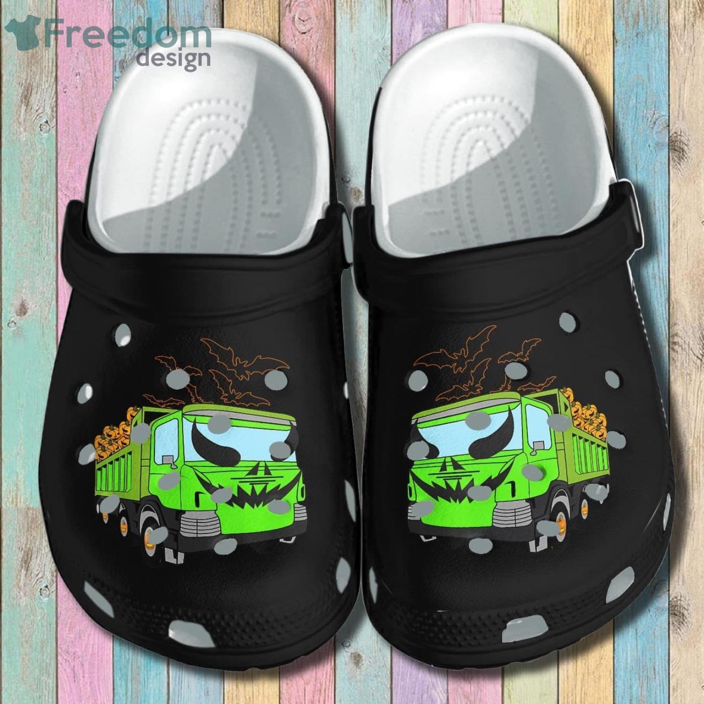 A Truck Of Pumpkins Halloween Clog Shoes For Men And Women Product Photo 1