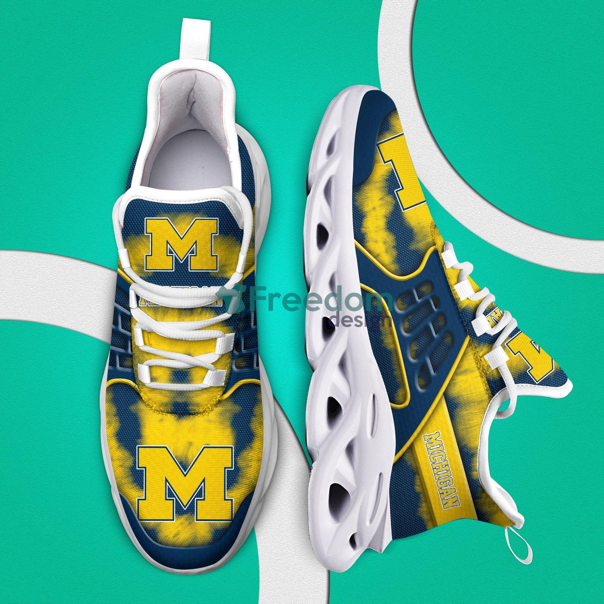 Michigan Wolverines Cloud Cool Max Soul Snesker Running Shoes Product Photo 2