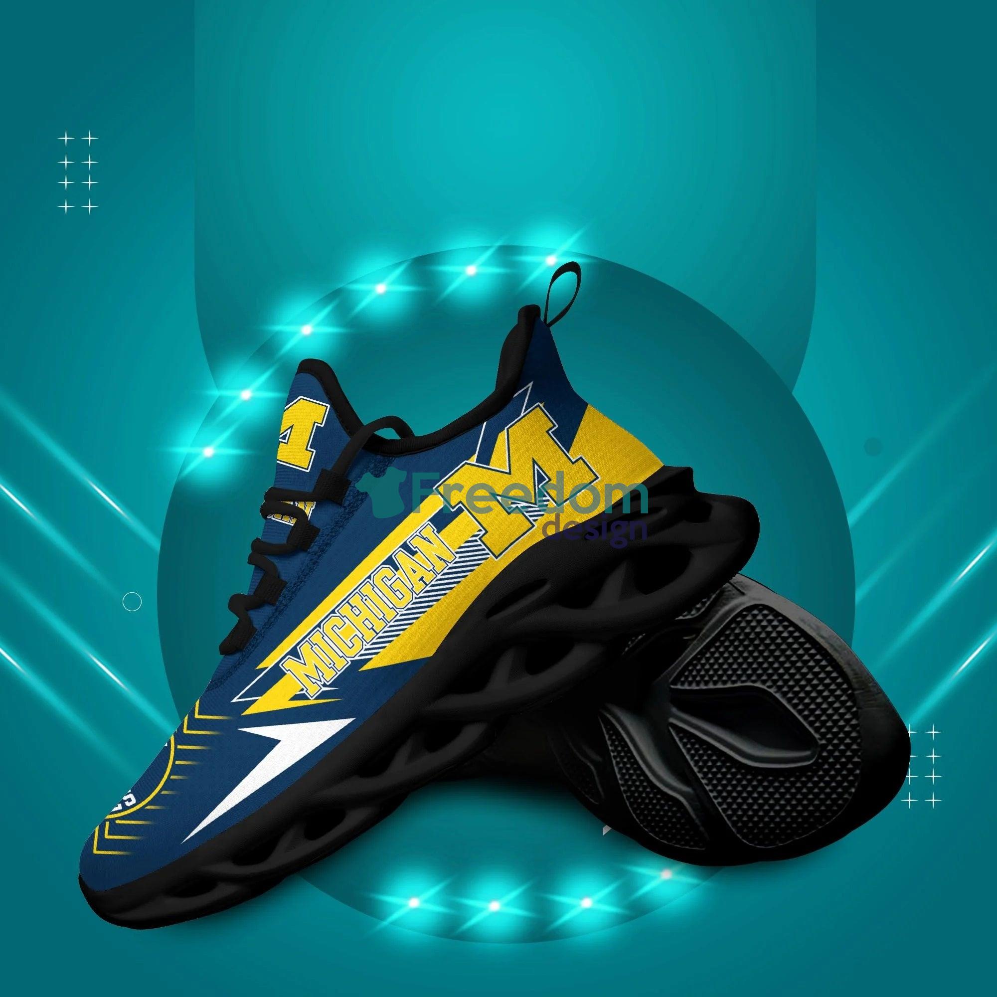 Michigan Wolverines Fans Air Max Soul Shoes Product Photo 2