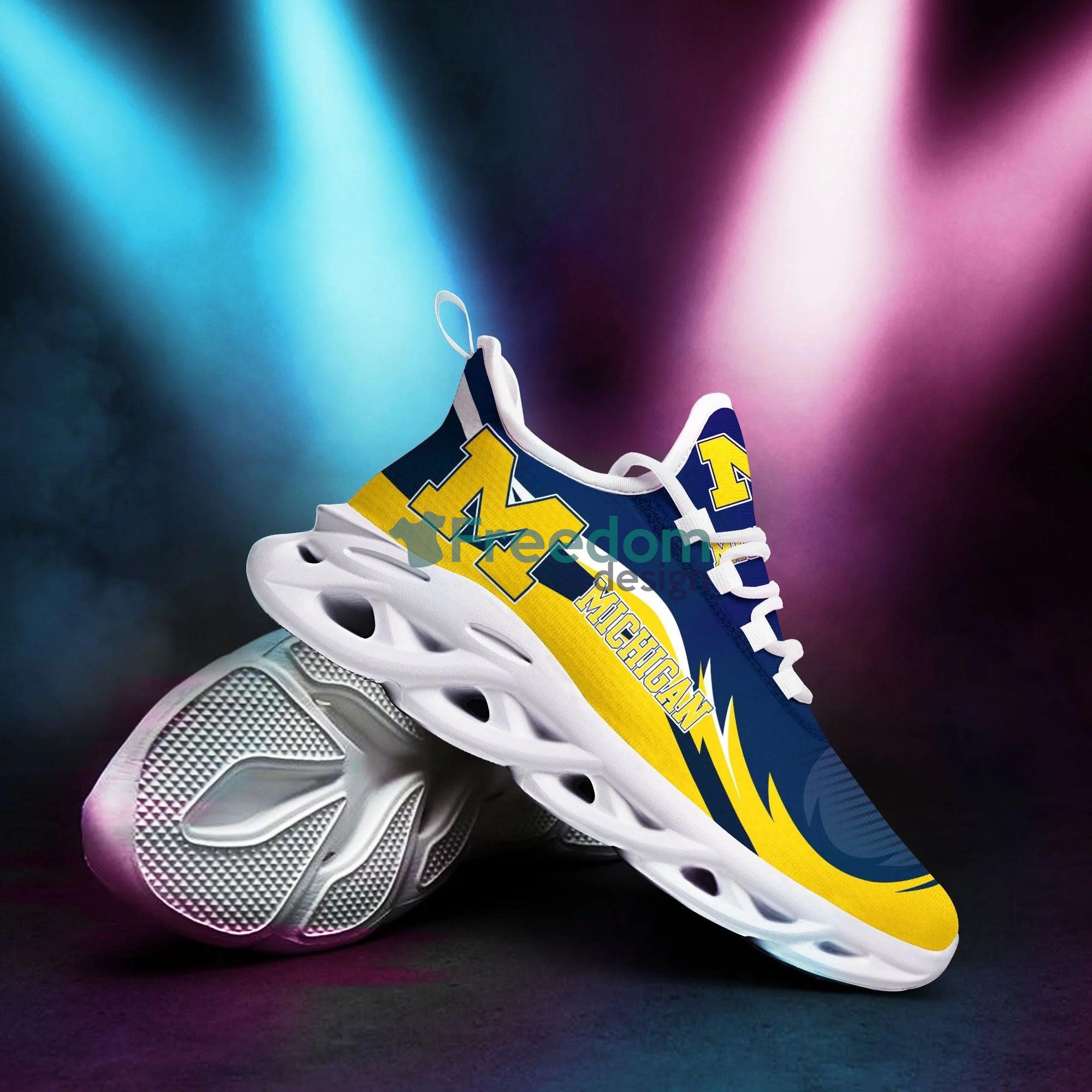 Michigan Wolverines Lover Max Soul Snesker Running Shoes Product Photo 1