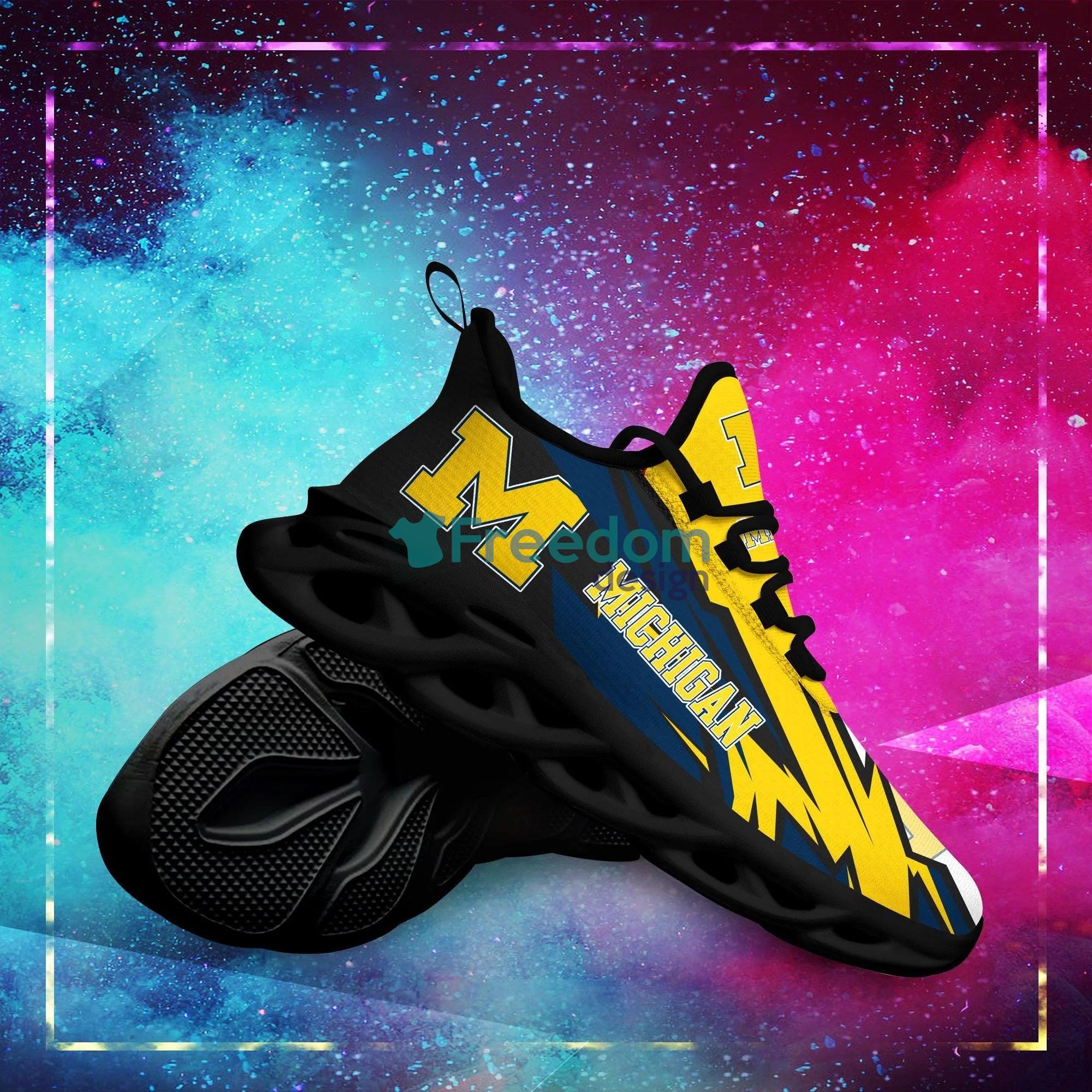 Michigan Wolverines Max Soul Snesker Running Shoes Product Photo 1