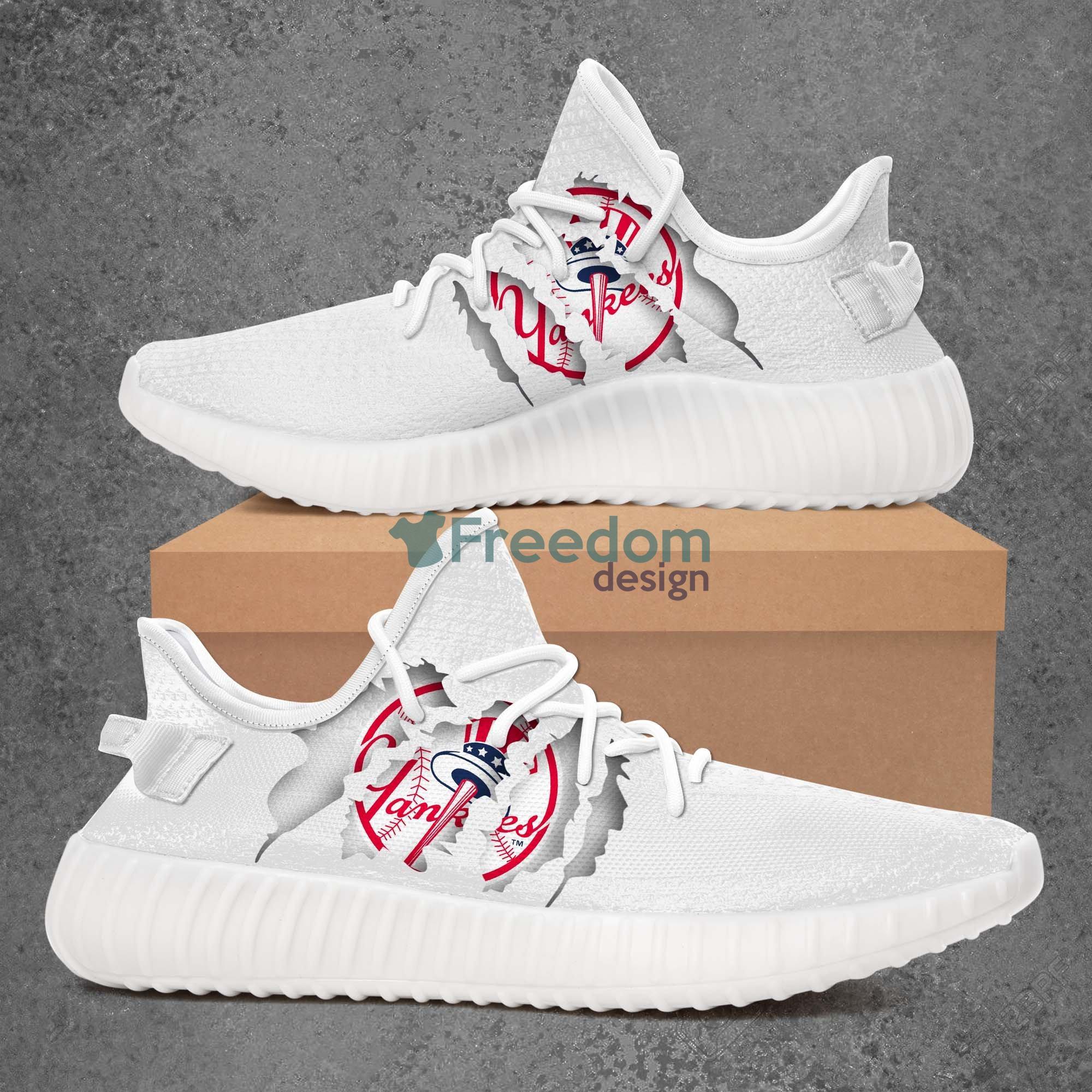 New York Yankees Lover 3D Yeezy Shoes Product Photo 1