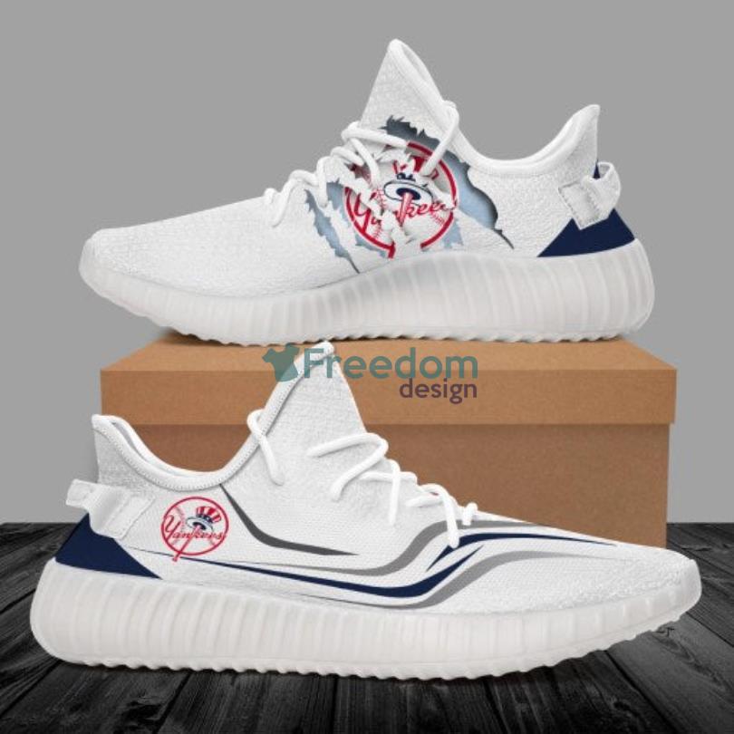 New York Yankees Team Sport Lover 3D Yeezy Shoes Product Photo 1