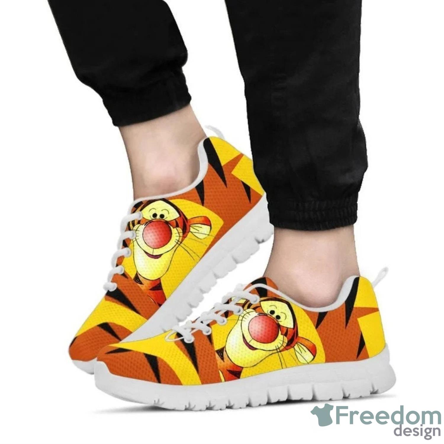 The Tigger Disney Disney Cartoon Lover Sneakers Product Photo 2