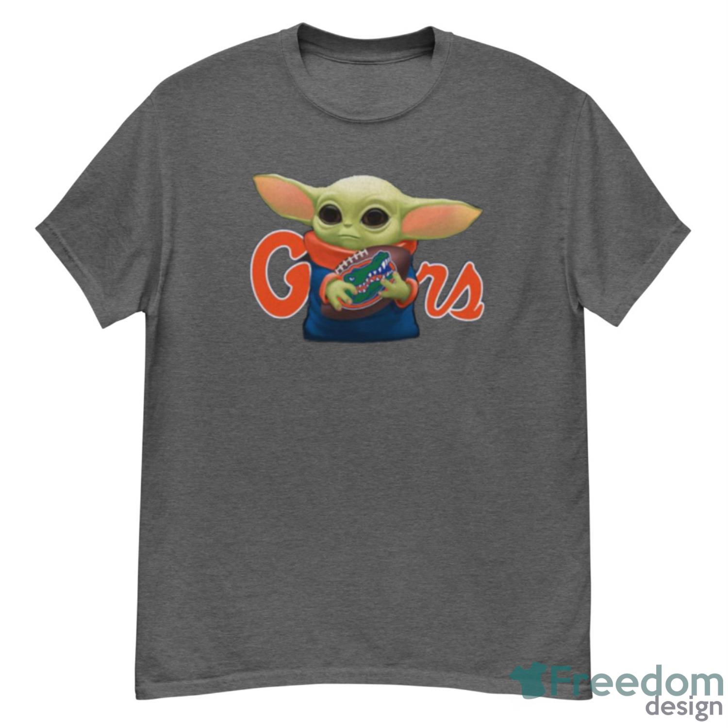 Baby Yoda hug Florida Gators Star Wars Mandalorian Shirt - G500 Men’s Classic T-Shirt-1