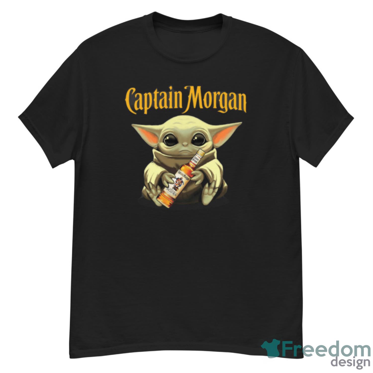 Baby Yoda Hug Tampa Bay Buccaneers Star Wars Mandalorian Shirt