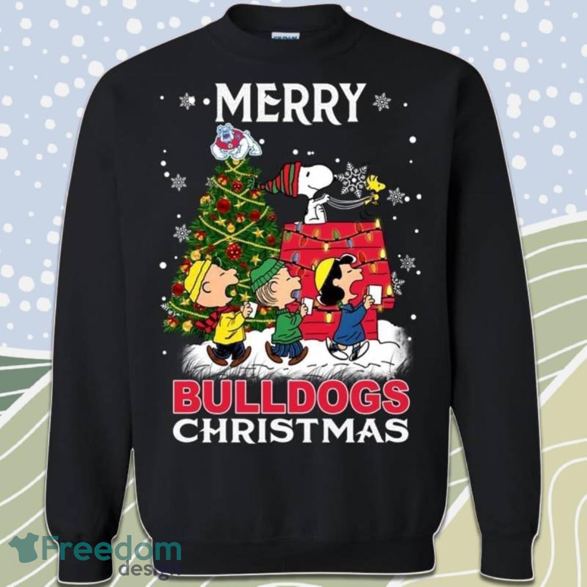 Fresno State Bulldogs Snoopy And Friends Merry Christmas Sweatshirt Product Photo 1