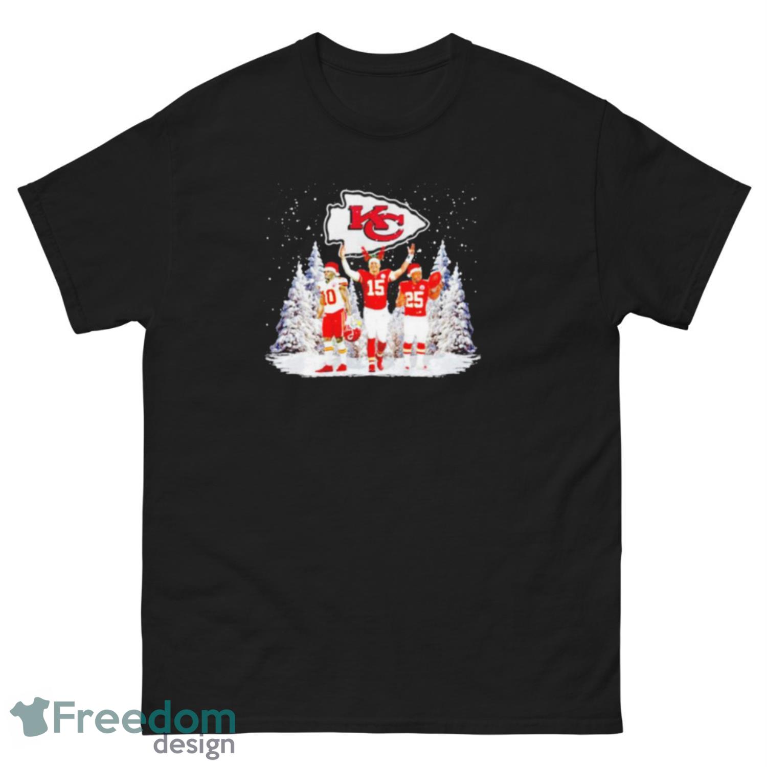 Kansas City Chiefs Tyreek Hill Patrick Mahomes II And Clyde Edwards Helaire Merry Christmas Shirt