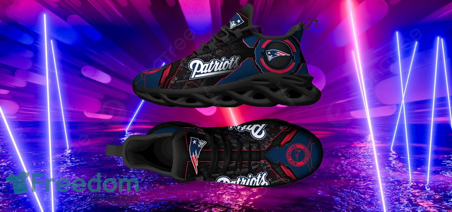New England Patriots NFL Black Max Soul Shoes Product Photo 1