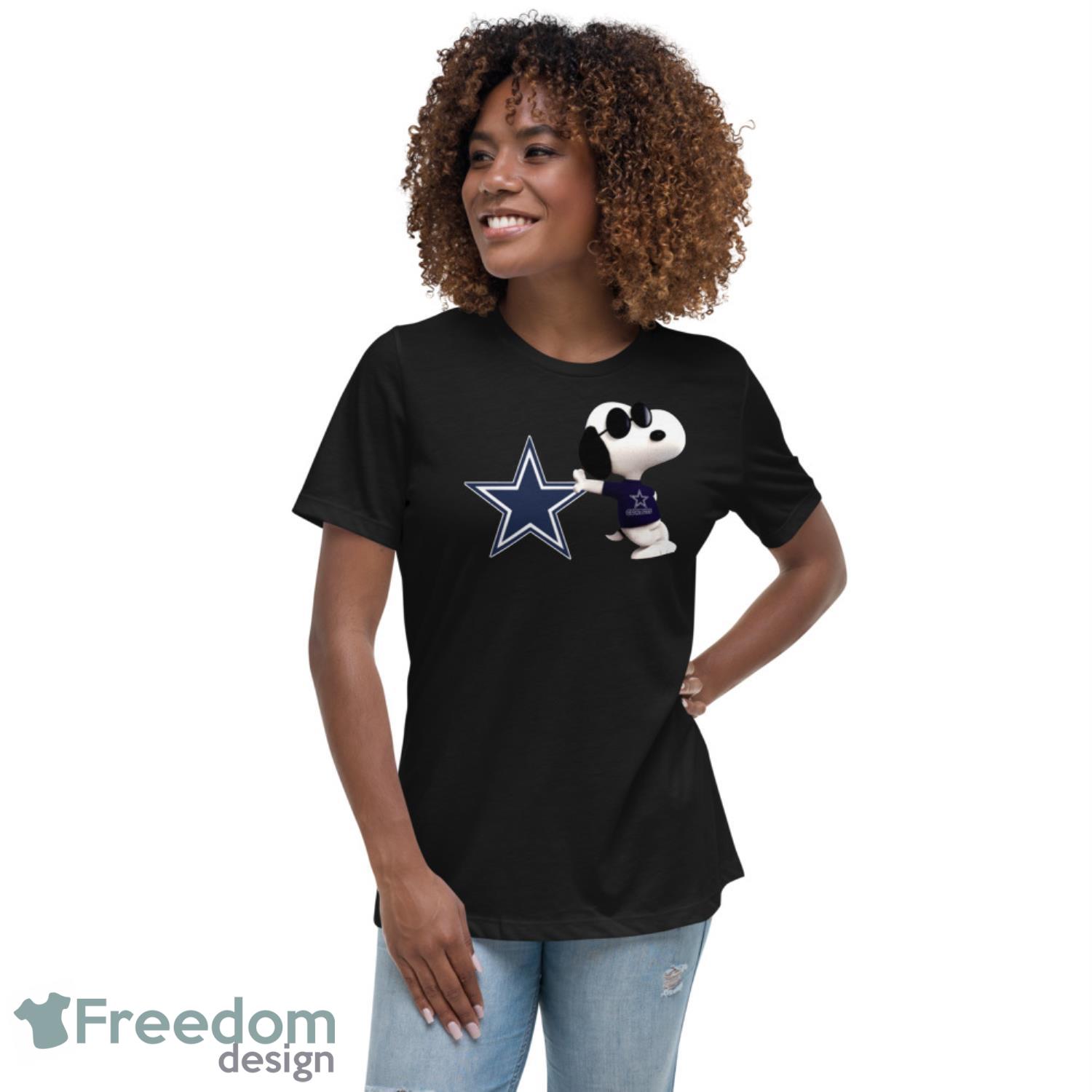 NFL Dallas Cowboys Logo And Snoopy Dog T Shirt