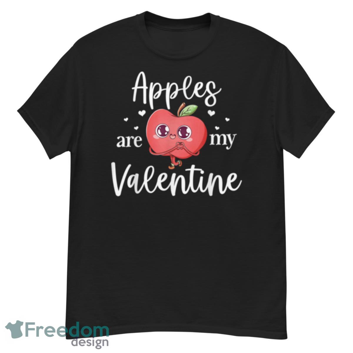 Apple Valentines Day Design For Couple Cute Apple Lover T Shirt - G500 Men’s Classic T-Shirt