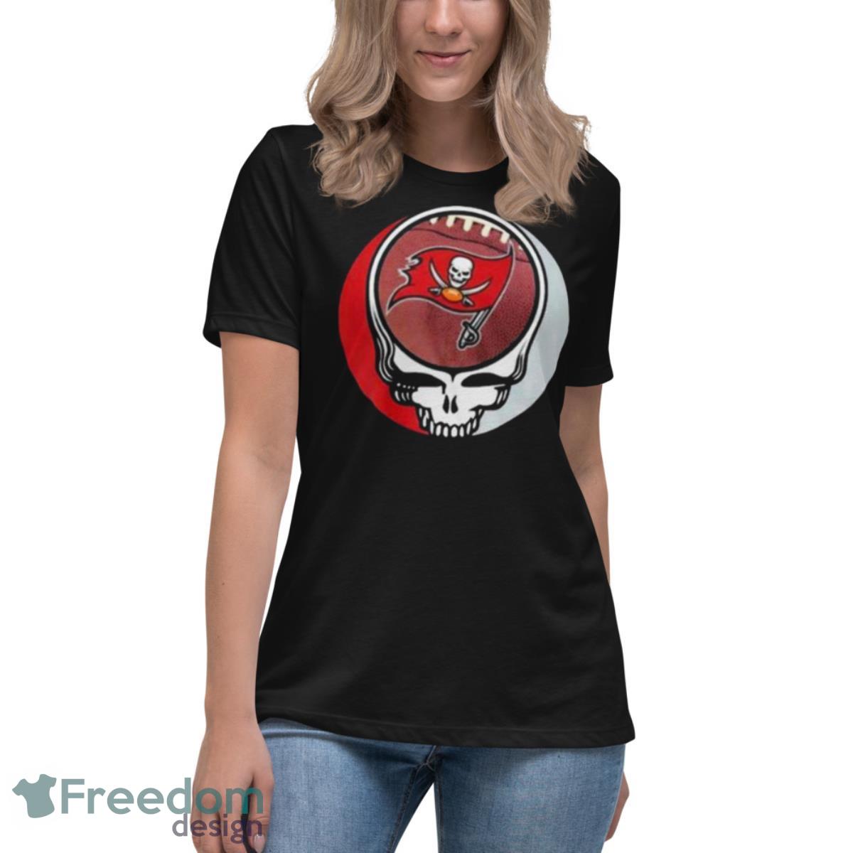 NFL Tampa Bay Buccaneers Grateful Dead Logo Shirt - Womens Relaxed Short Sleeve Jersey Tee NFL Tampa Bay Buccaneers Grateful Dead Logo Shirt - Womens Relaxed Short Sleeve Jersey Tee