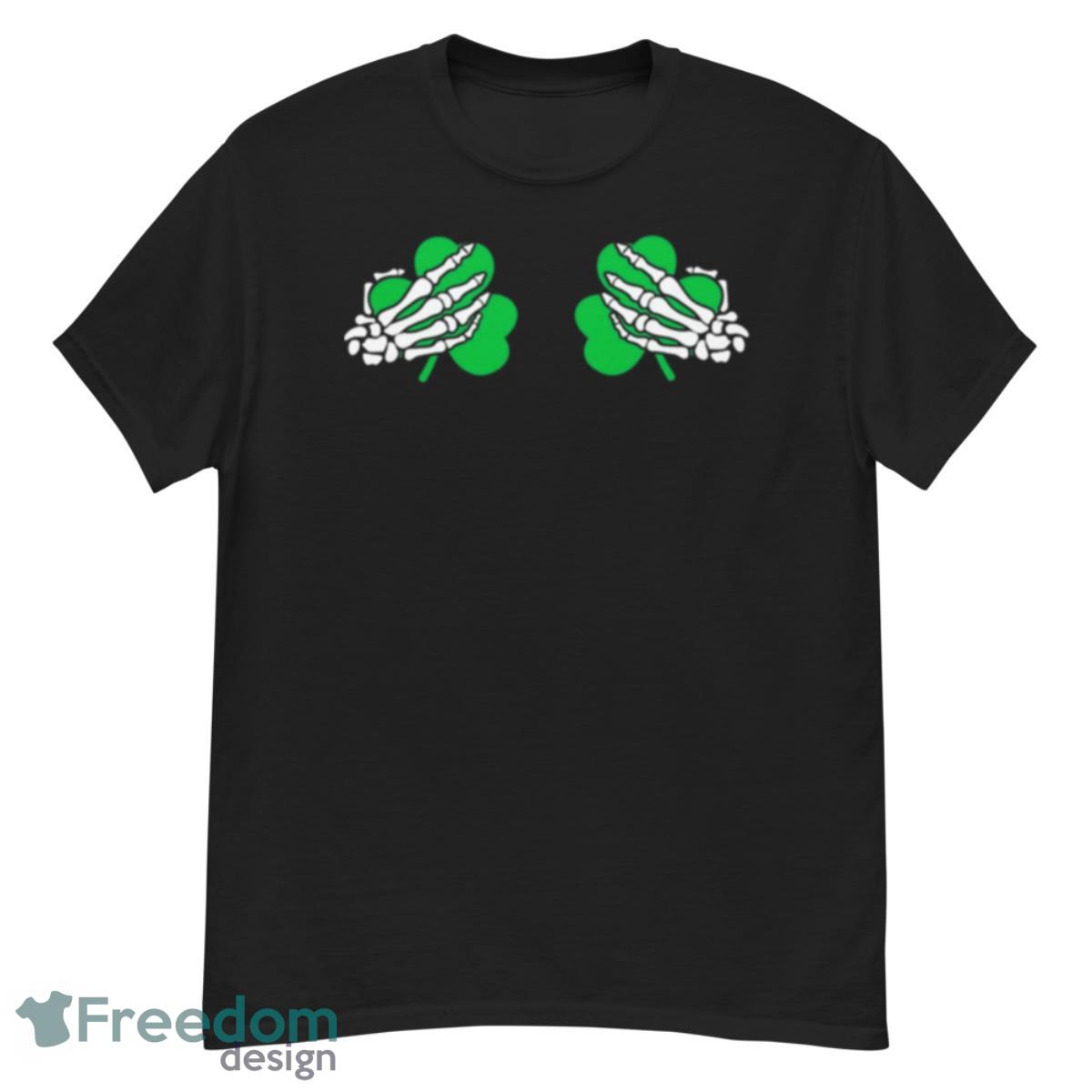 Shamrock Boobs St Patricks Day Gift shirt - G500 Men’s Classic T-Shirt