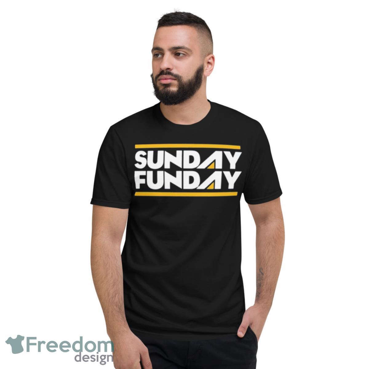 Sunday Funday 2022 Tee Classic T Shirt - Short Sleeve T-Shirt