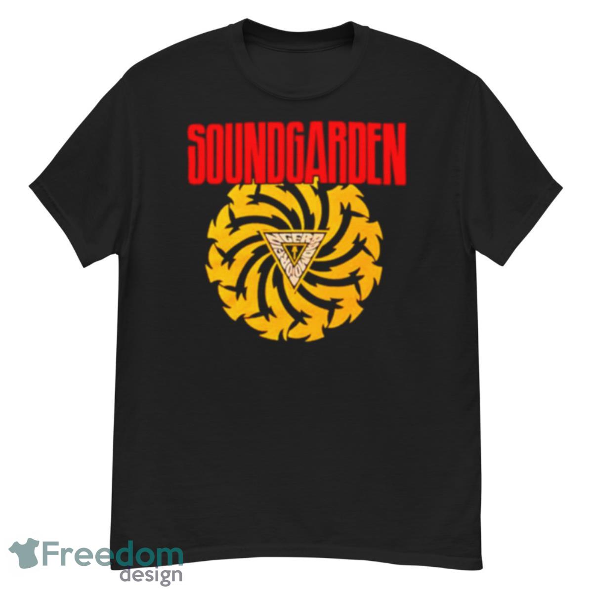 Riley Jacob Cooper Wearing Soundgarden Badmotorfinger Shirt - G500 Men’s Classic T-Shirt