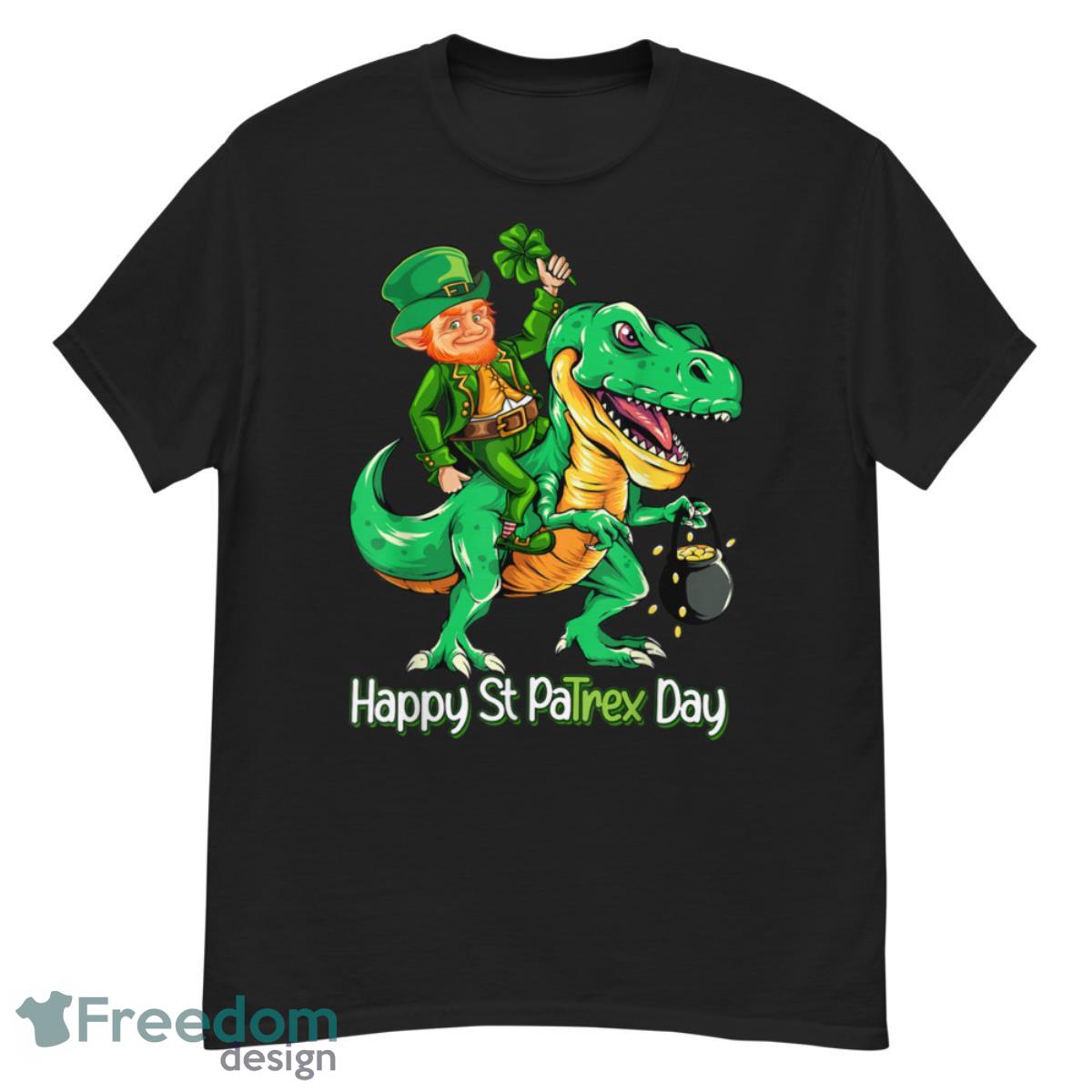 St Patricks Day Leprechaun Riding Dinosaur Gift Kids Boys Shirt - G500 Men’s Classic T-Shirt