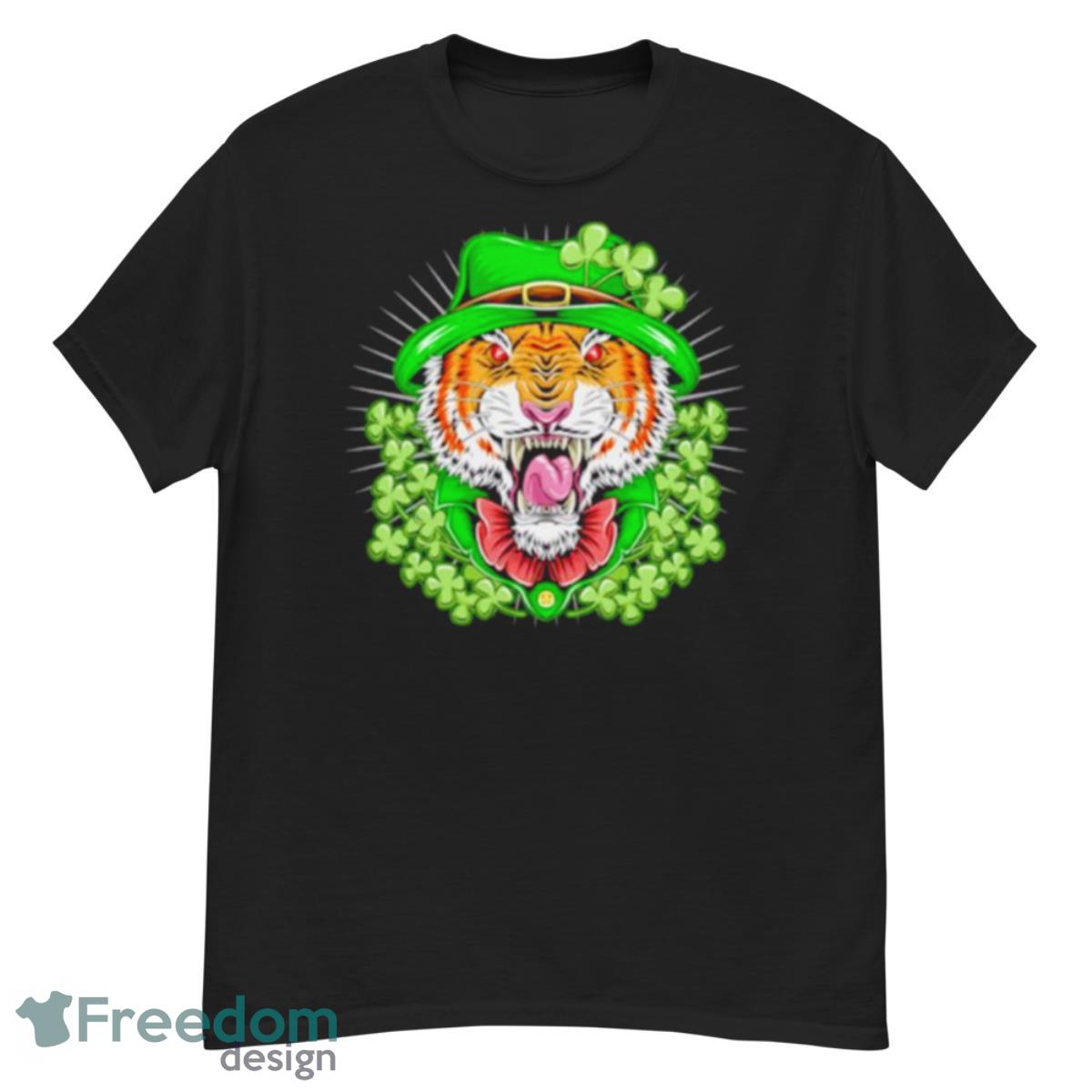 St Patricks Day Lucky Shamrock Tiger Shirt - G500 Men’s Classic T-Shirt