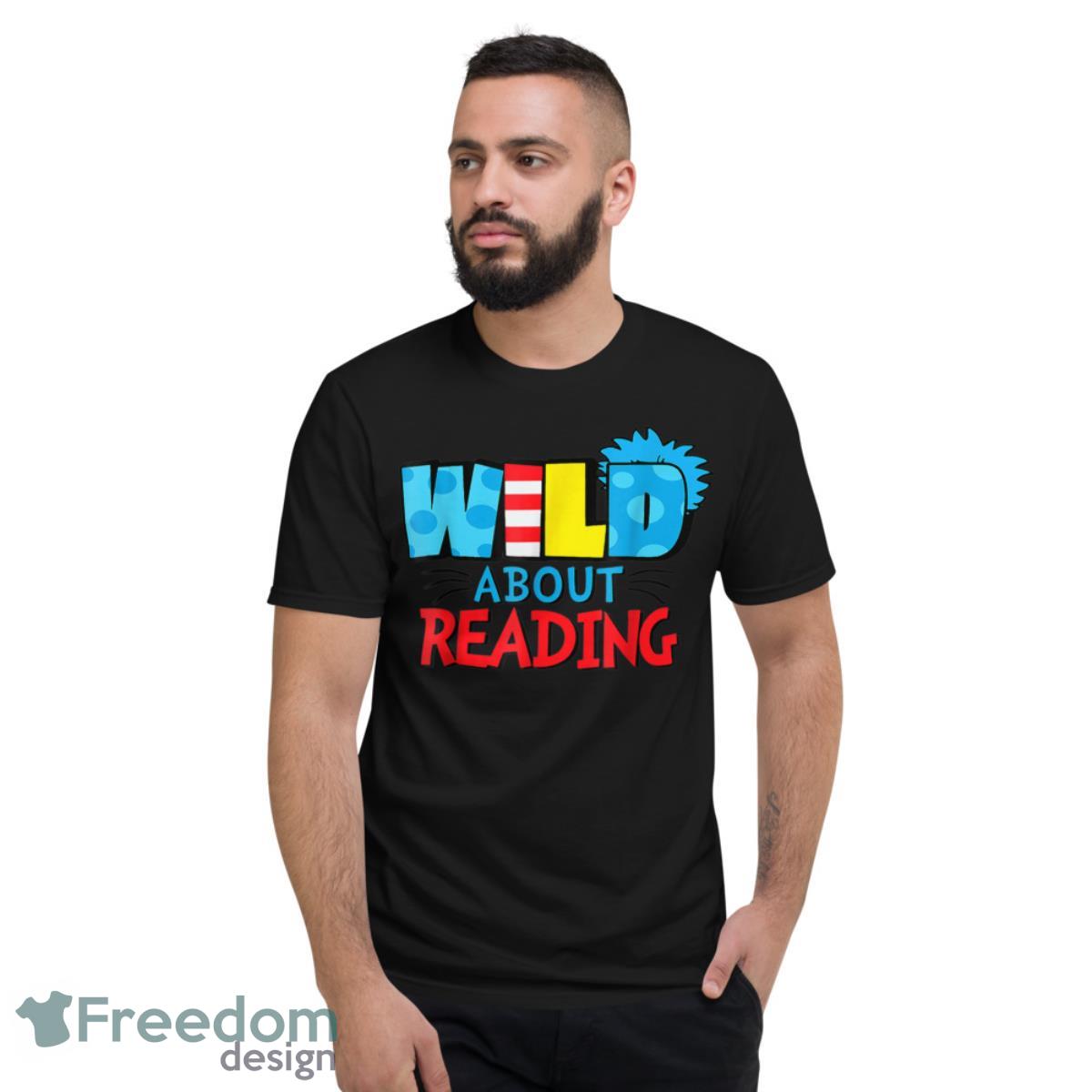 Wild About Reading Dr Teacher Red And White Stripe Hat Shirt - Short Sleeve T-Shirt