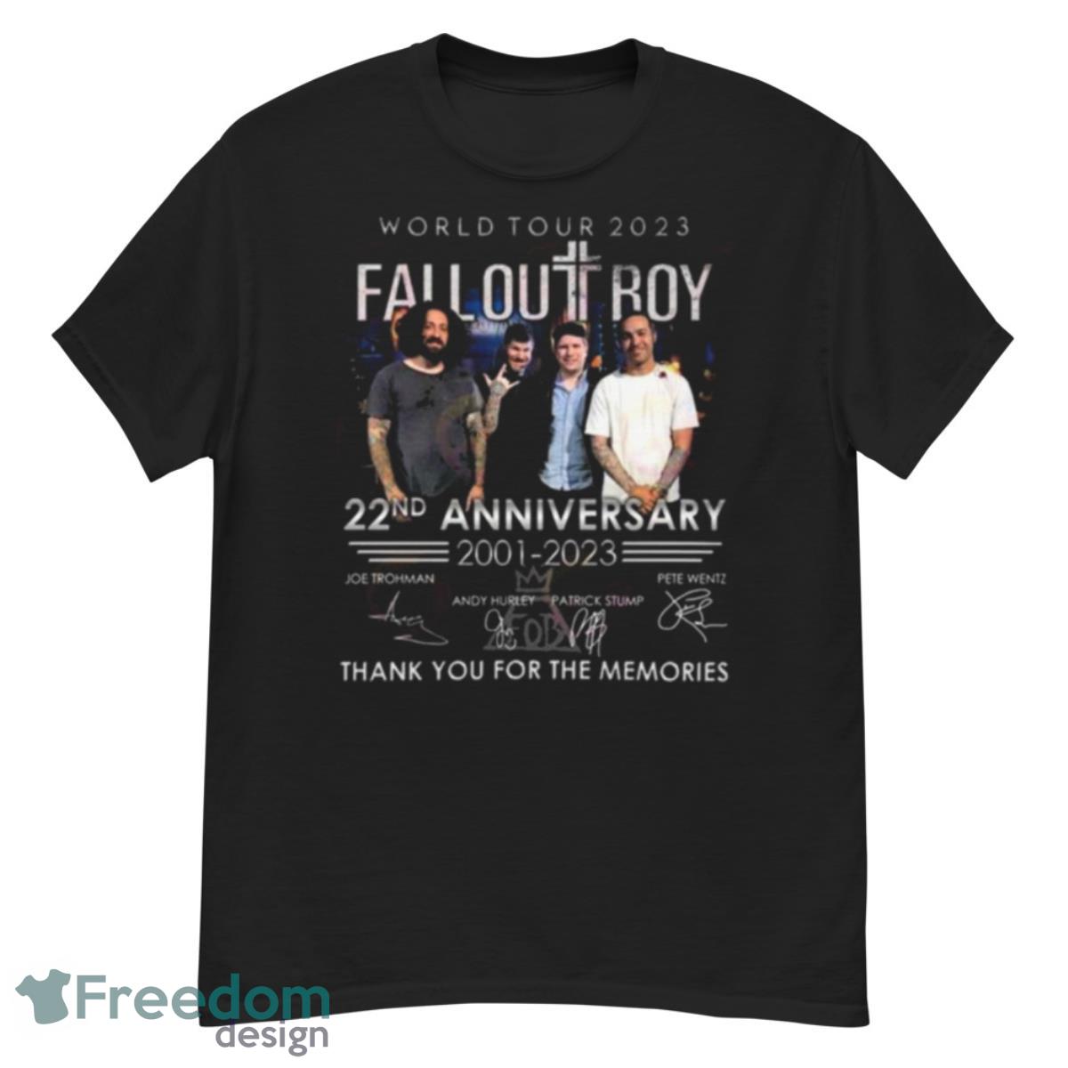 World Tour 2023 Fall Out Boy 22nd Anniversary Thank You For The Memories Signatures Shirt - G500 Men’s Classic T-Shirt