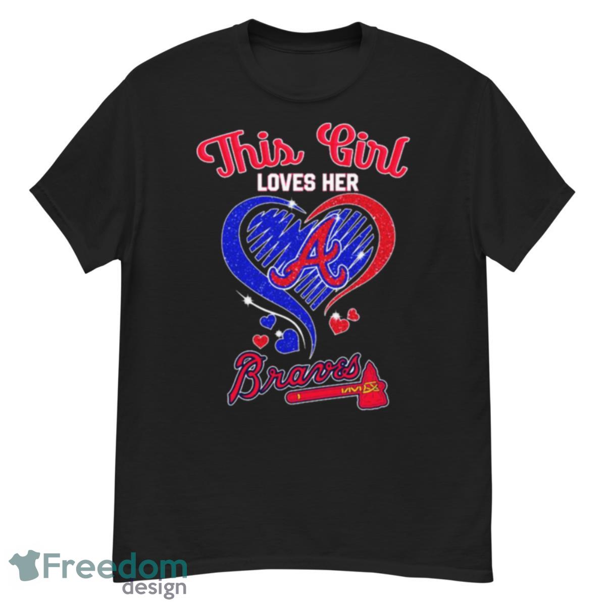 2023 This Girl Loves Her Atlanta Braves Diamond Heart shirt - G500 Men’s Classic T-Shirt