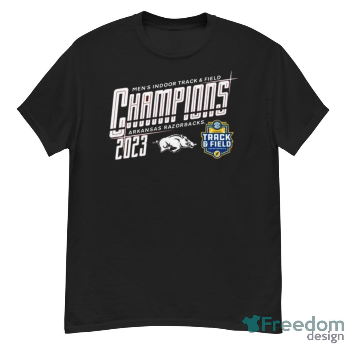 Arkansas Razorbacks 2023 NCAA SEC Men’s Indoor Track & Field Champions Shirt - G500 Men’s Classic T-Shirt