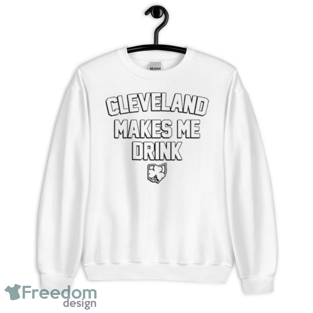 Cleveland Makes Me Drink Ohio Shamrock St. Patrick’s Shirt - Unisex Heavy Blend Crewneck Sweatshirt