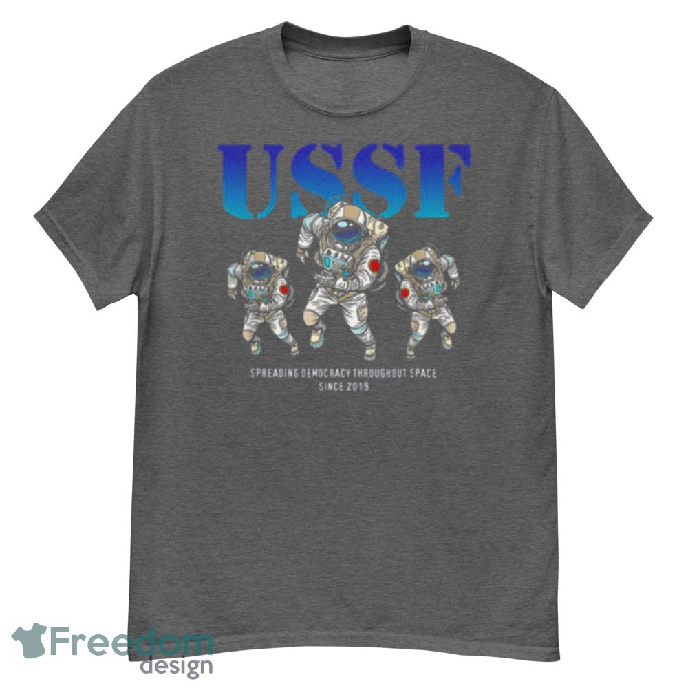 Funny Astronaut S United States Space Force Shirt - G500 Men’s Classic T-Shirt