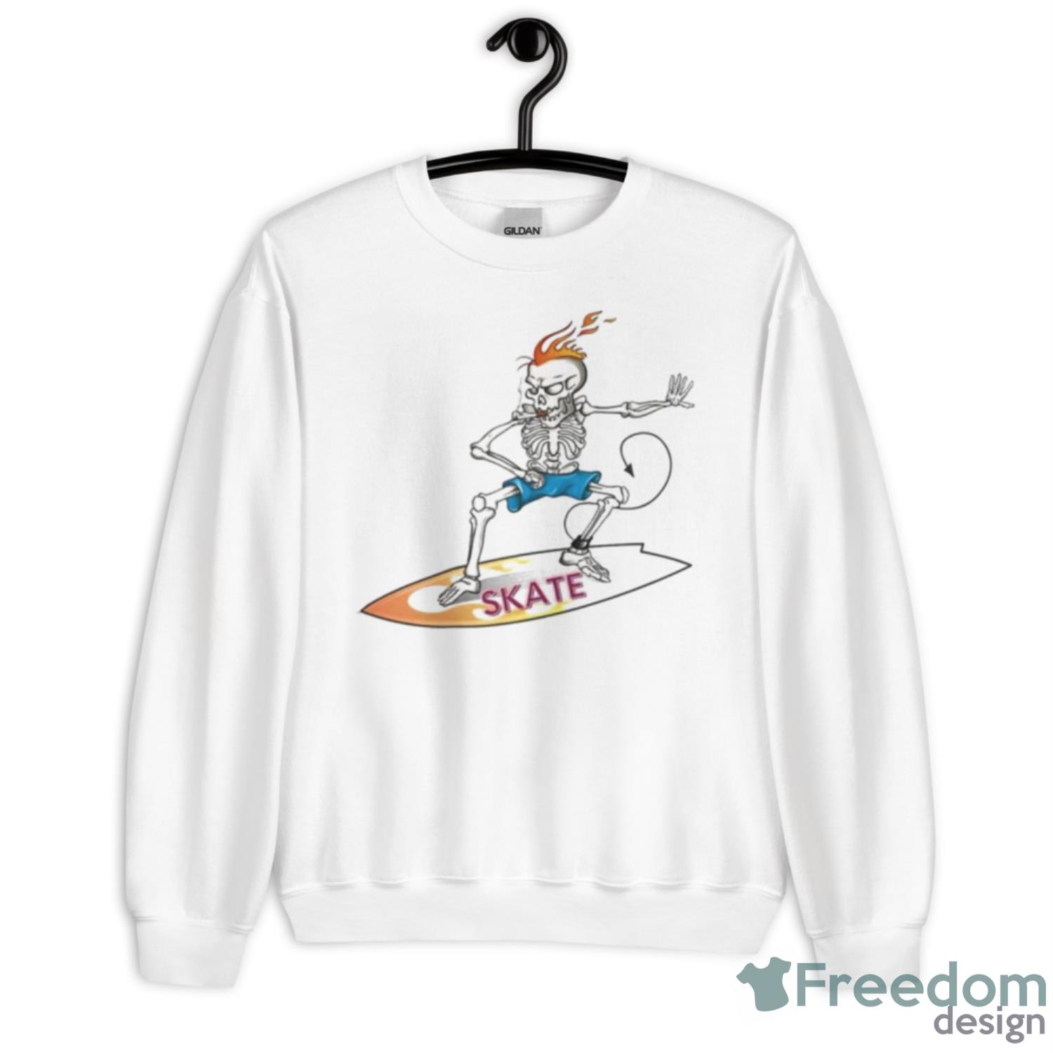 How To Ride A Skateboard Smoking Skeleton Shirt - Unisex Heavy Blend Crewneck Sweatshirt