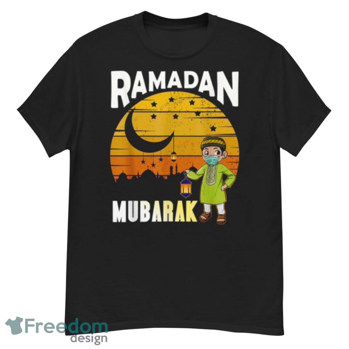 Kids Ramadan Mubarak Design Shirt - G500 Men’s Classic T-Shirt