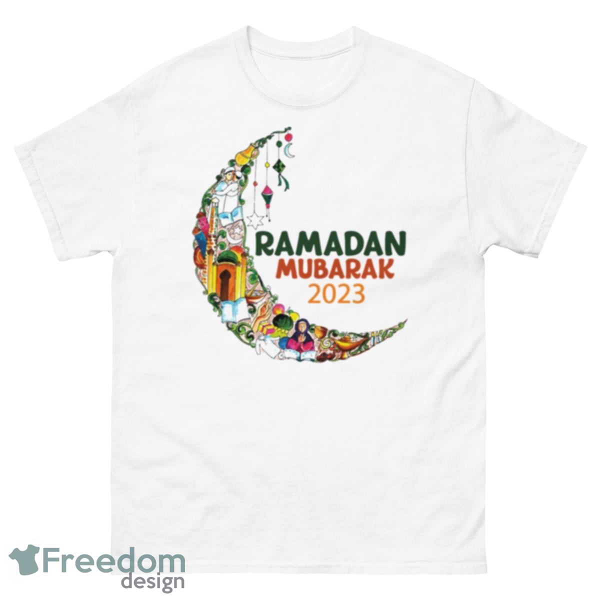 Moon Ramadan Mubarak 2023 Shirt - 500 Men’s Classic Tee Gildan