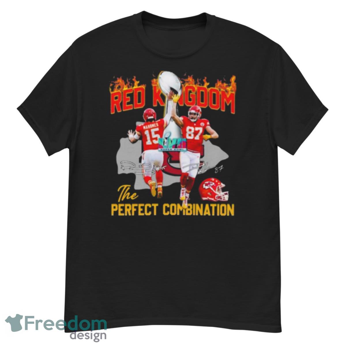 Patrick Mahomes And Travis Kelce Red Kingdom The Perfect Combination Signatures Shirt - G500 Men’s Classic T-Shirt