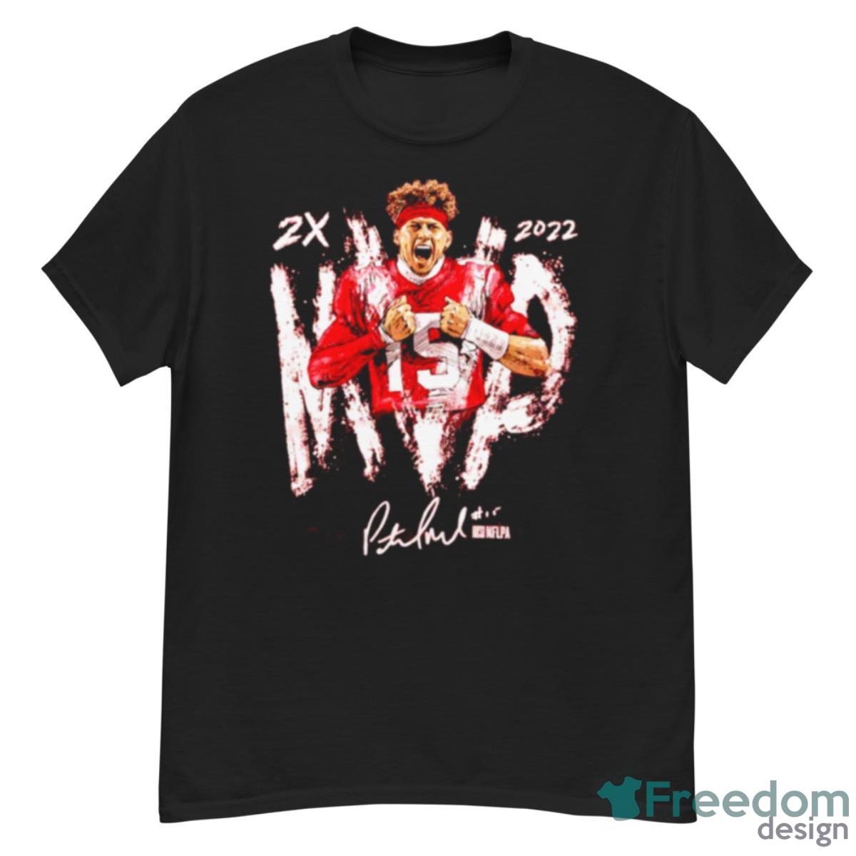 Patrick Mahomes II Kansas City 2X MVP Signature Shirt - G500 Men’s Classic T-Shirt