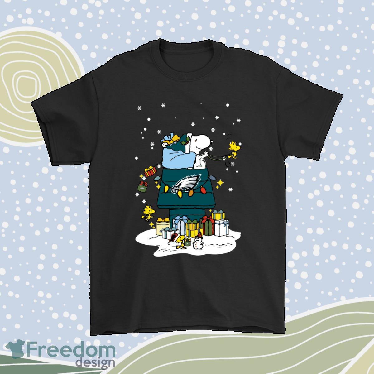 Philadelphia Eagles Santa Snoopy Brings Christmas To Town Shirt Product Photo 1