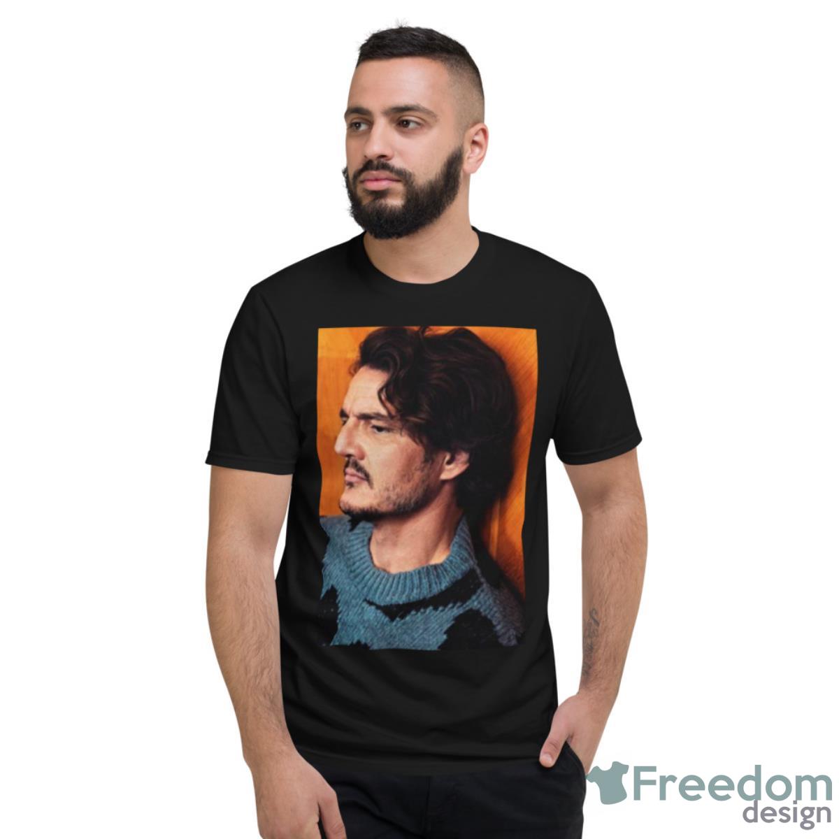 Photoshoot Graphic Pedro Pascal Shirt - Short Sleeve T-Shirt