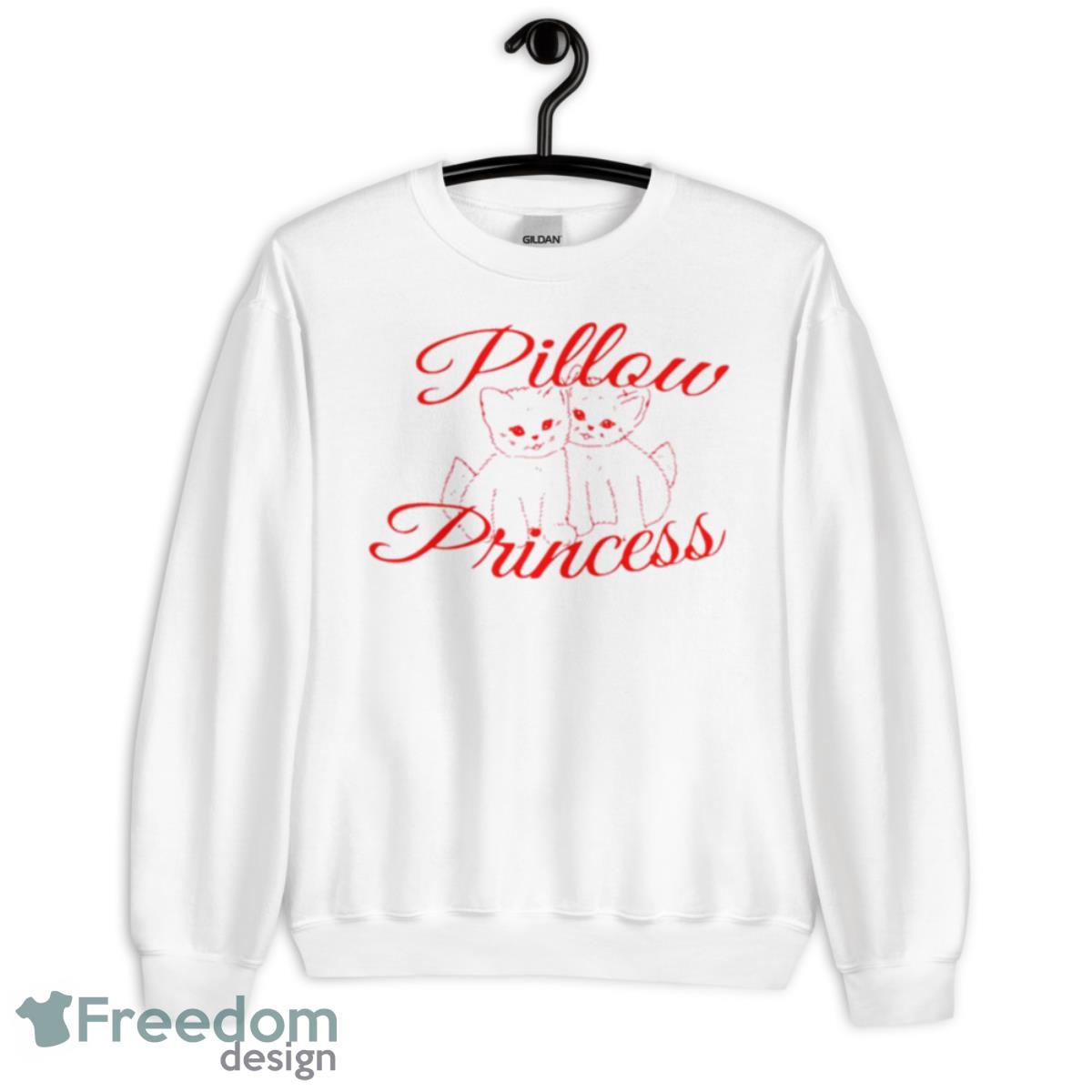 Pillow Princess Shirt - Unisex Heavy Blend Crewneck Sweatshirt