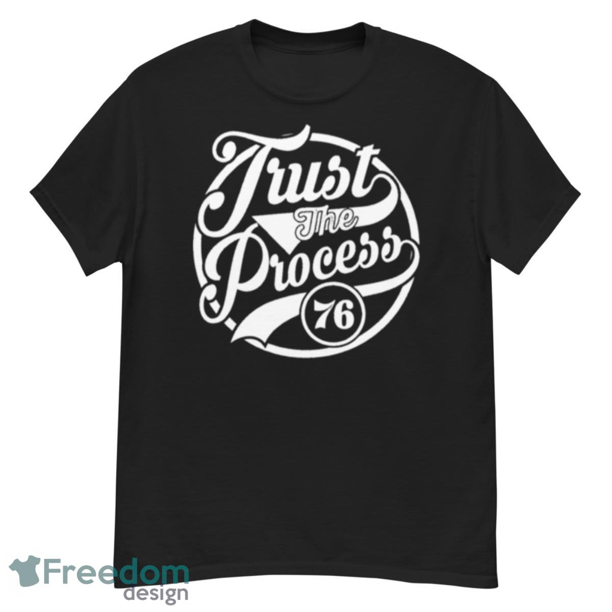 White Design Philadelphia 76ers Trust The Process Shirt - G500 Men’s Classic T-Shirt