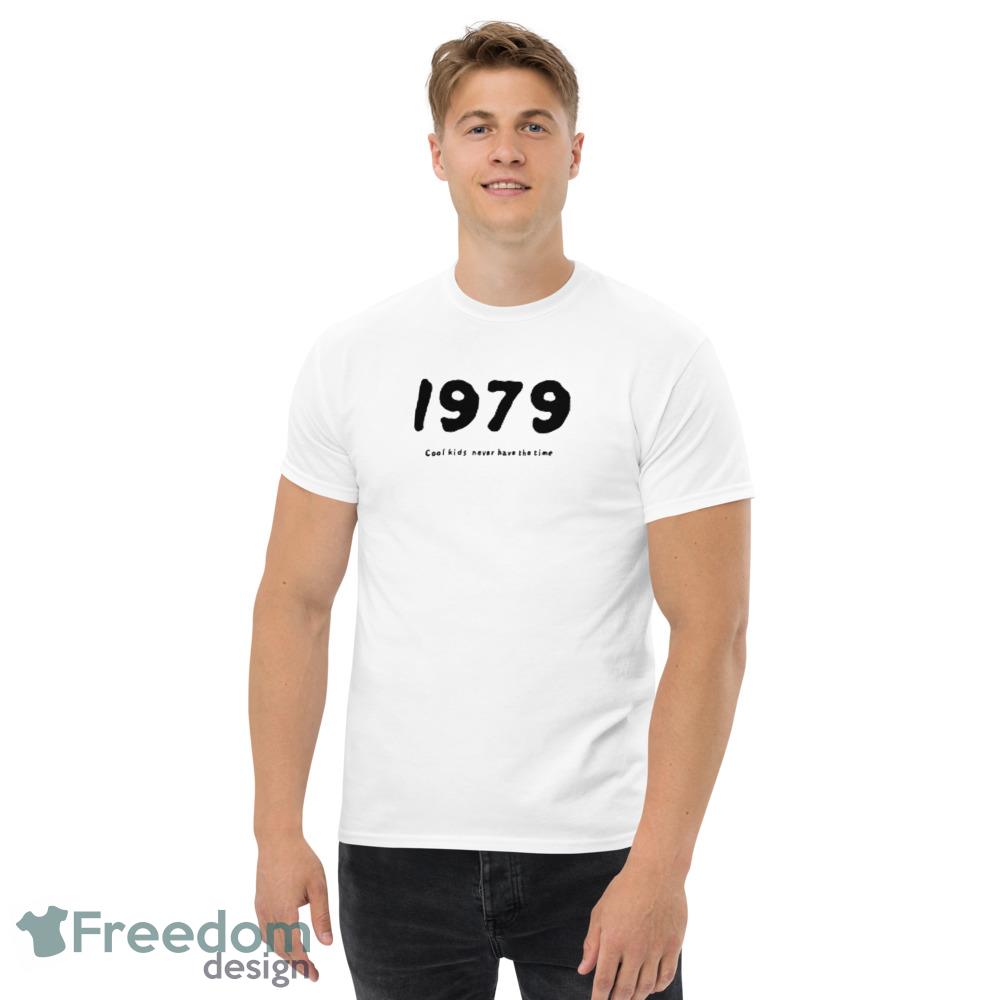 1979 white design new funny T shirts - Men’s Classic Tee Gildan 5000 1979 white design new funny T shirts - Men’s Classic Tee Gildan 5000