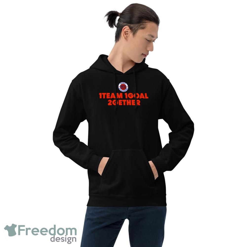 1Team 1Goal 2Gether New York Knicks Graphics Black T shirts For Men And Women - 18500 Unisex Heavy Blend Hooded Sweatshirt