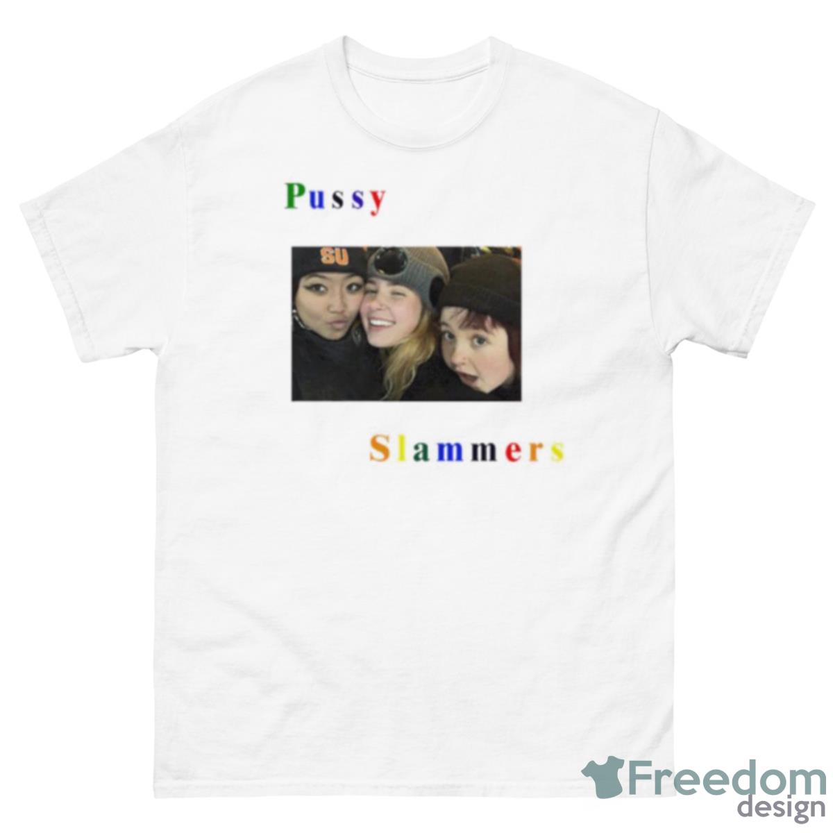 Clairo Media Pussy Slammers Shirt - 500 Men’s Classic Tee Gildan