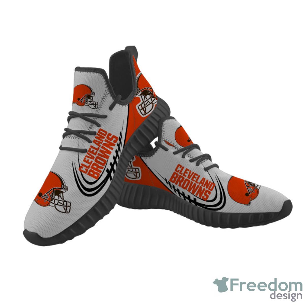 Cleveland Browns Sneakers Big Logo Reze Shoes Product Photo 2