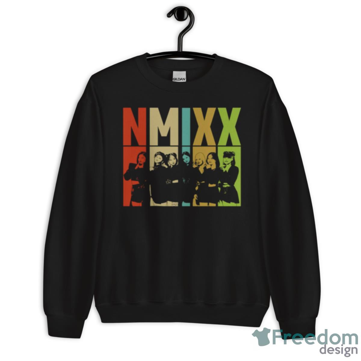 Colorful Retro Silhouette Nmixx Band Shirt - Unisex Crewneck Sweatshirt