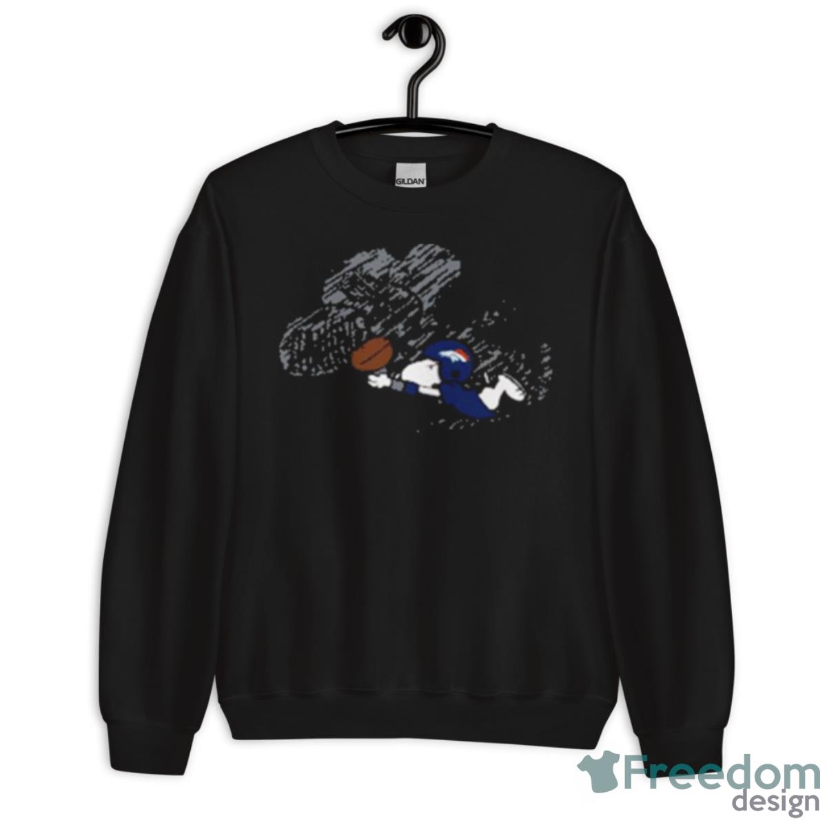 Denver Broncos Snoopy Plays The Football Game Shirt - Unisex Crewneck Sweatshirt