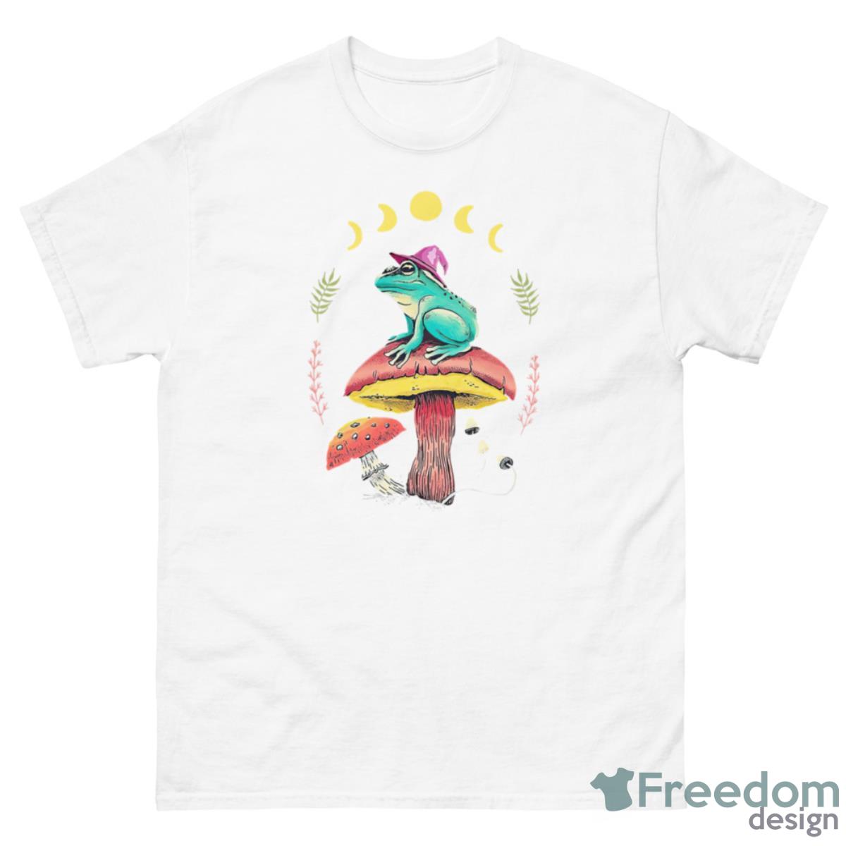 Frog And Mushroom Shirt - 500 Men’s Classic Tee Gildan