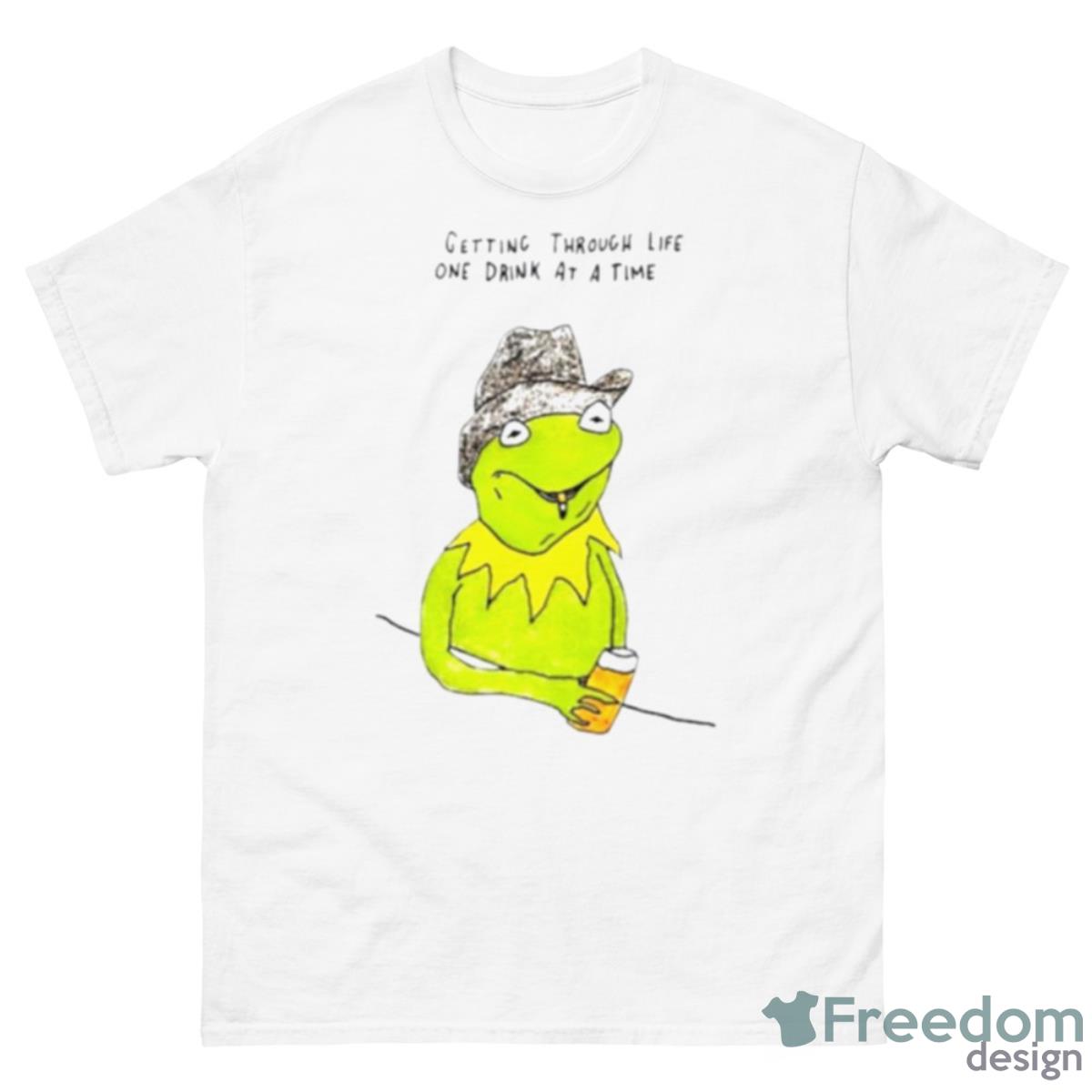 Frog Getting Through Life Drink At A Time Shirt - 500 Men’s Classic Tee Gildan