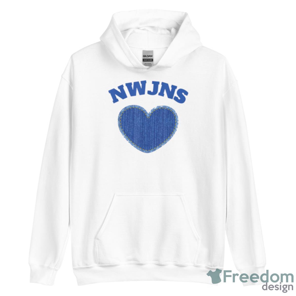 Funny Newjeans Blue Heart Shirt - Unisex Heavy Blend Hooded Sweatshirt