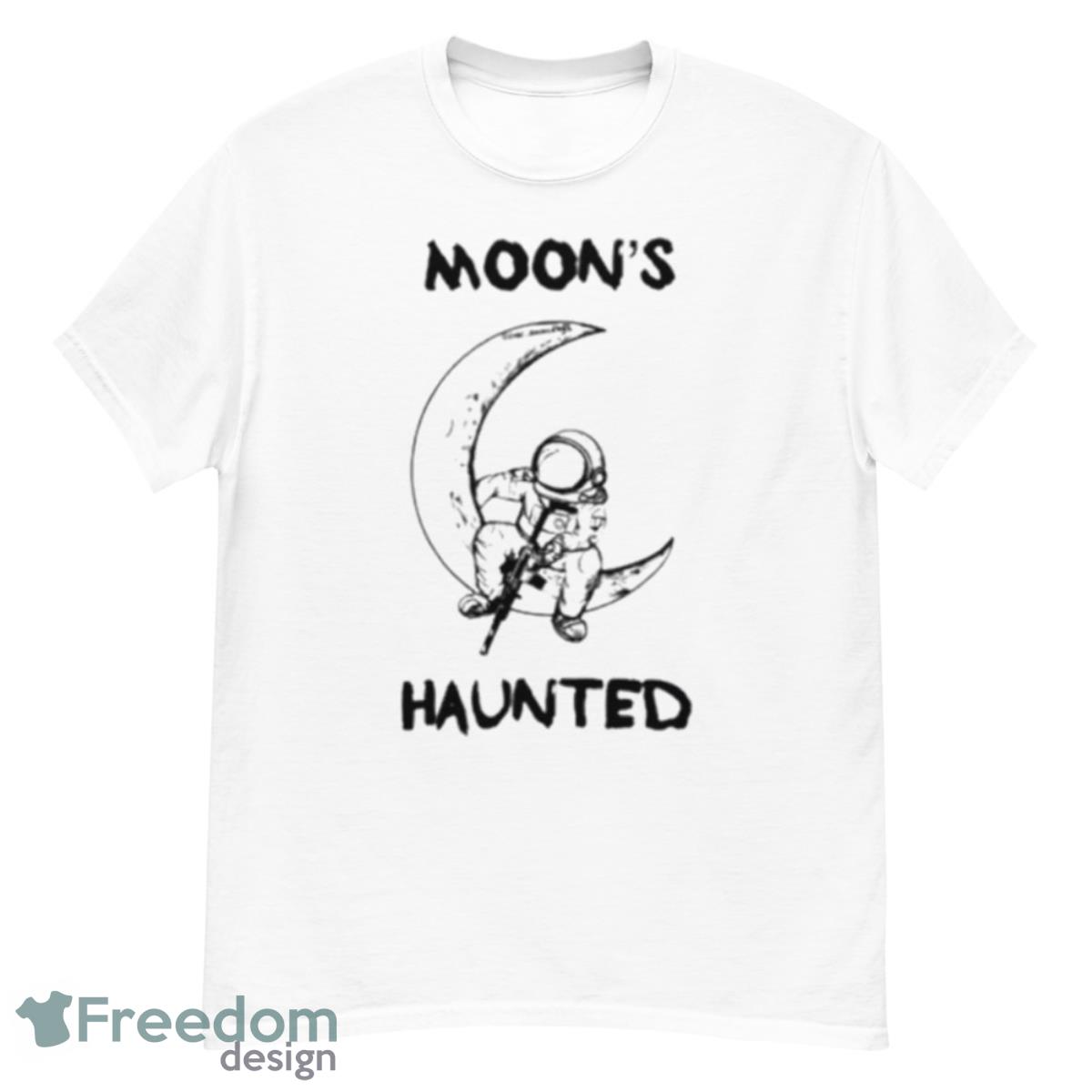 Gun Moon’s Haunted Shirt - G500 Men’s Classic T-Shirt