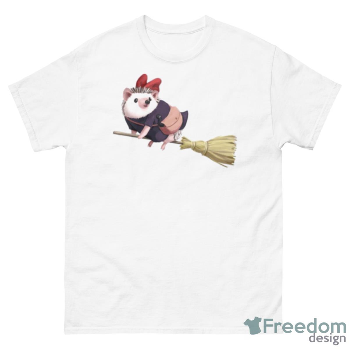 Kiwi’s Delivery Service Shirt - 500 Men’s Classic Tee Gildan