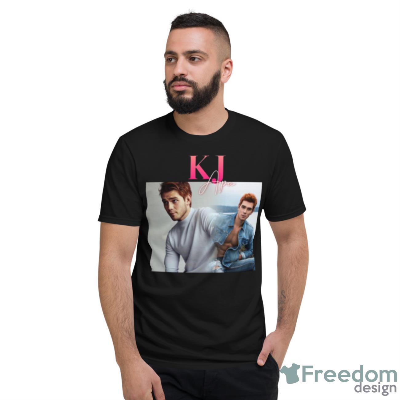 Kj Apa Archie Andrews Retro Vintage Shirt - Short Sleeve T-Shirt