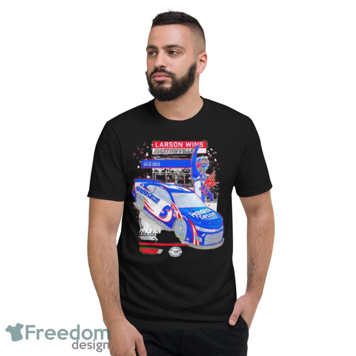 Kyle Larson 2023 Martinsville Speedway Race Winner Signature Shirt - Short Sleeve T-Shirt